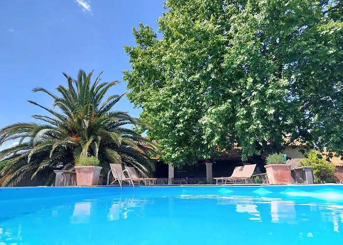 Le Campagne Tatil Evi Beaucaire (Gard)